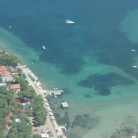 Sea Breeze Holiday Сasa de vacaciones Pašman